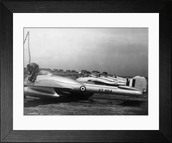 Framed Print : de Havilland DH-100 Vampire Framed Print : de Havilland DH-100 Vampire