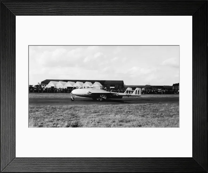 Framed Print : de Havilland DH-100 Vampire Framed Print : de Havilland DH-100 Vampire