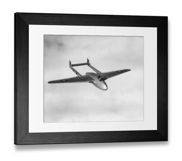 Framed Print : de Havilland DH-100 Vampire Framed Print : de Havilland DH-100 Vampire