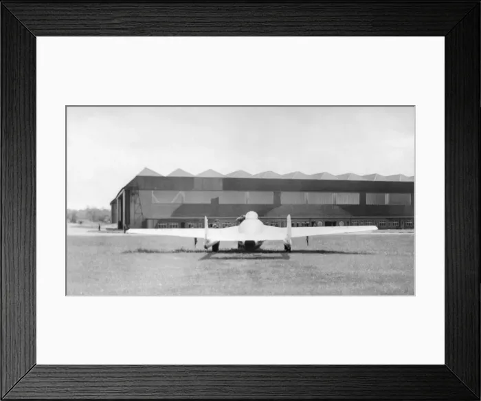 Framed Print : de Havilland DH-100 Vampire Framed Print : de Havilland DH-100 Vampire