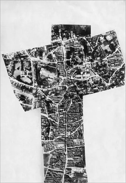 Overlapping Vertical Aerial Photographs of the City of L?