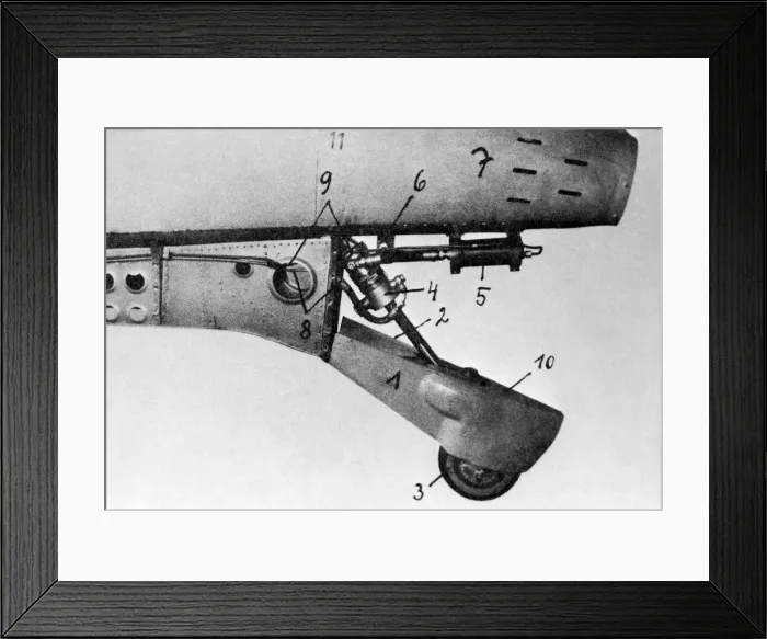 Framed Print : Messerschmitt Me-163 Komet Framed Print : Messerschmitt Me-163 Komet
