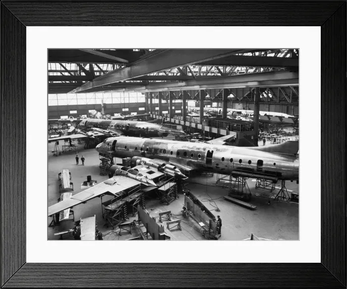 Framed Print : Bristol B-175 Britannia Framed Print : Bristol B-175 Britannia