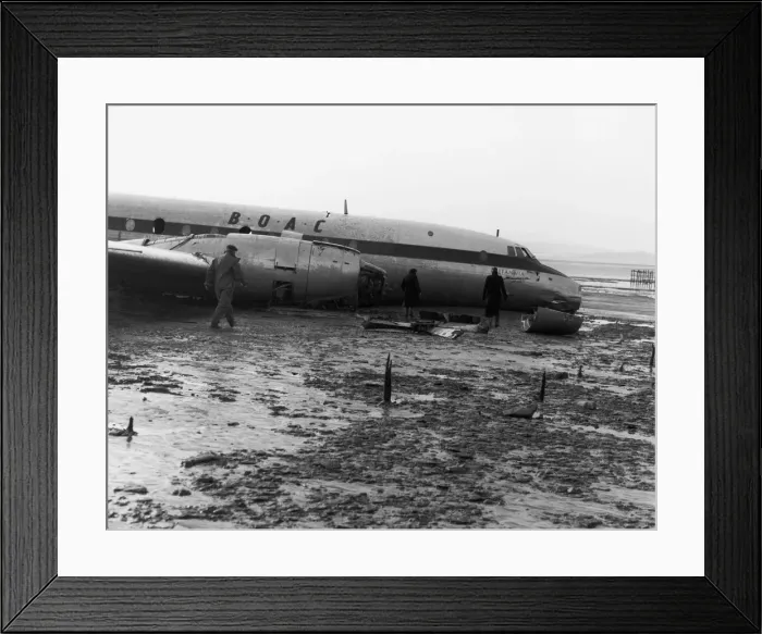 Framed Print : Bristol B-175 Britannia Framed Print : Bristol B-175 Britannia