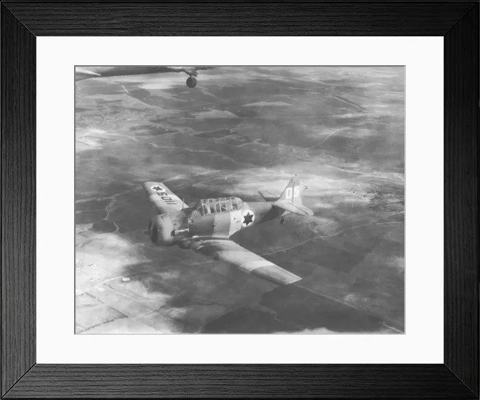 Framed Print : North American T-6 Harvard Framed Print : North American T-6 Harvard