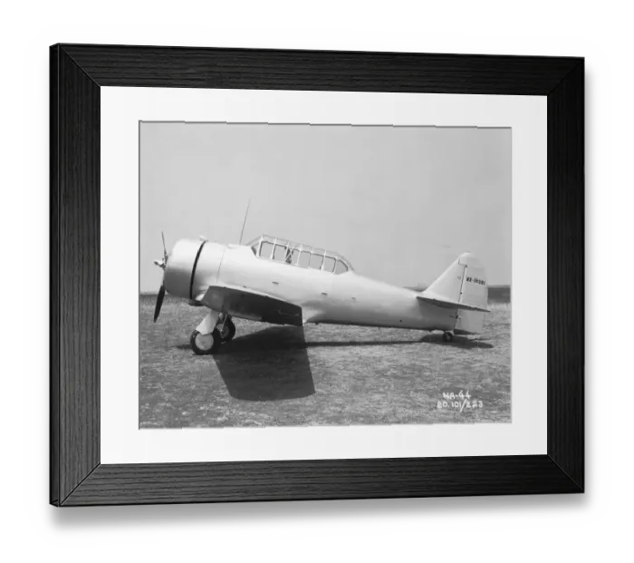 Framed Print : North American T-6 Harvard Framed Print : North American T-6 Harvard