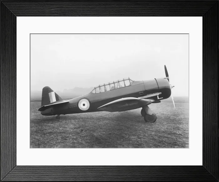 Framed Print : North American T-6 Harvard Framed Print : North American T-6 Harvard