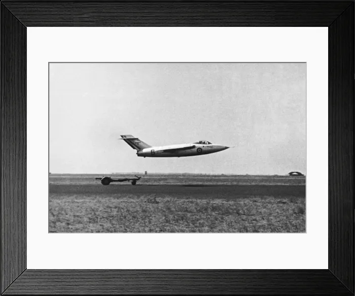 Framed Print : Sud-Est Se. 5000 Baroudeur Making a High-Speed Flypast of? Framed Print : Sud-Est Se. 5000 Baroudeur Making a High-Speed Flypast of?