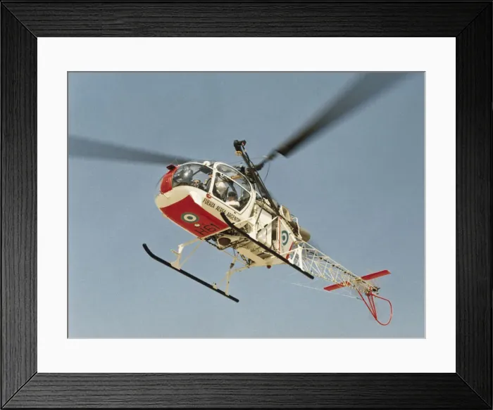 Framed Print : Aerospatiale SA-315 Alouette II / 2 Framed Print : Aerospatiale SA-315 Alouette II / 2