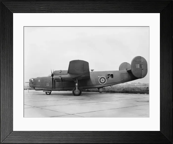Framed Print : Consolidated B-24J Liberator B-8 Framed Print : Consolidated B-24J Liberator B-8