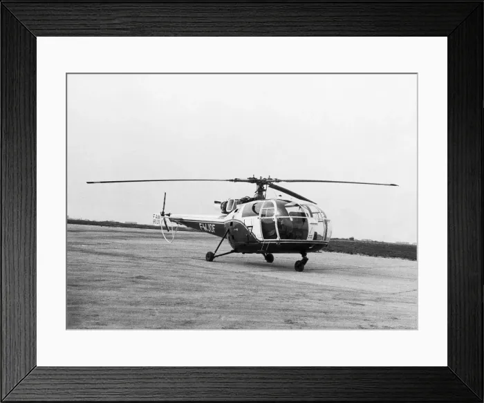 Framed Print : Aerospatiale SA-316 Alouette III / 3 Framed Print : Aerospatiale SA-316 Alouette III / 3