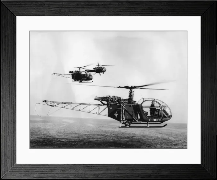 Framed Print : Aerospatiale SA-315 Alouette II / 2 Framed Print : Aerospatiale SA-315 Alouette II / 2