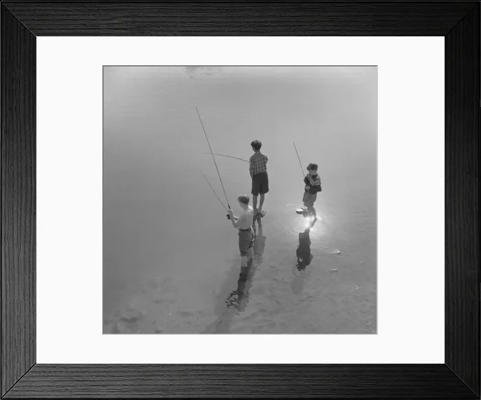Framed Print : Fishing, Bewdley, Worcestershire Framed Print : Fishing, Bewdley, Worcestershire