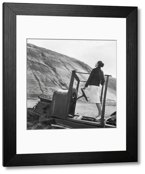 Framed Print : Elegant Woman Framed Print : Elegant Woman