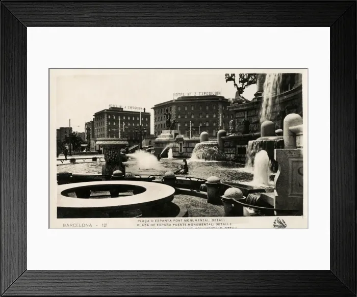 Framed Print : Ornamental fountain in the Placa D Espanya, Barcelona, Spain Framed Print : Ornamental fountain in the Placa D Espanya, Barcelona, Spain