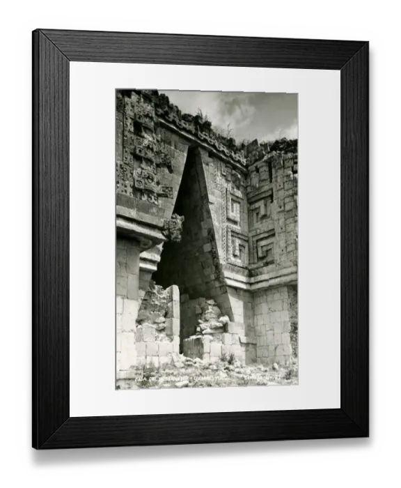 Framed Print : Casa del Gobernador (Governors Palace) Uxmal Yucatan Mexico Framed Print : Casa del Gobernador (Governors Palace) Uxmal Yucatan Mexico
