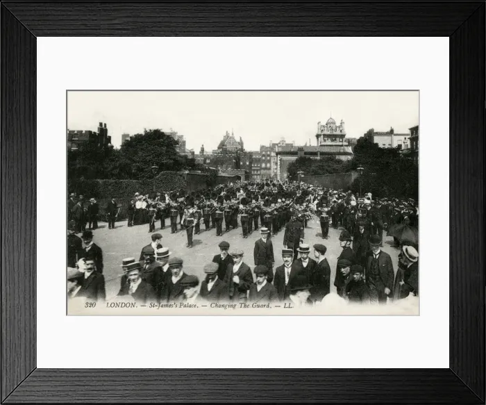 Framed Print : Changing the guard - St. Jamess Palace, London Framed Print : Changing the guard - St. Jamess Palace, London