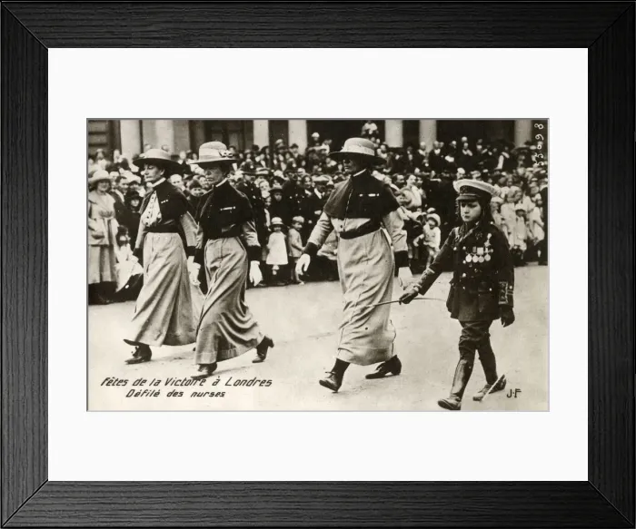 Framed Print : WW1 - Victory Celebrations in London - Parade of Nurses Framed Print : WW1 - Victory Celebrations in London - Parade of Nurses