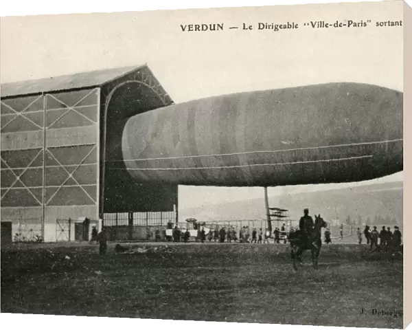Airship Ville de Paris leaving its hangar at Verdun, France