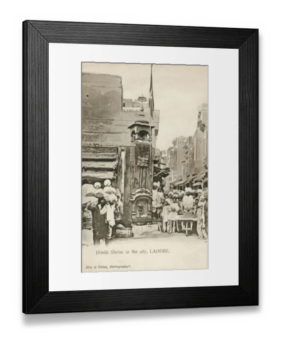 Framed Print : Hindu Shrine at edge of Street in Lahore, Punjab, Pakistan Framed Print : Hindu Shrine at edge of Street in Lahore, Punjab, Pakistan