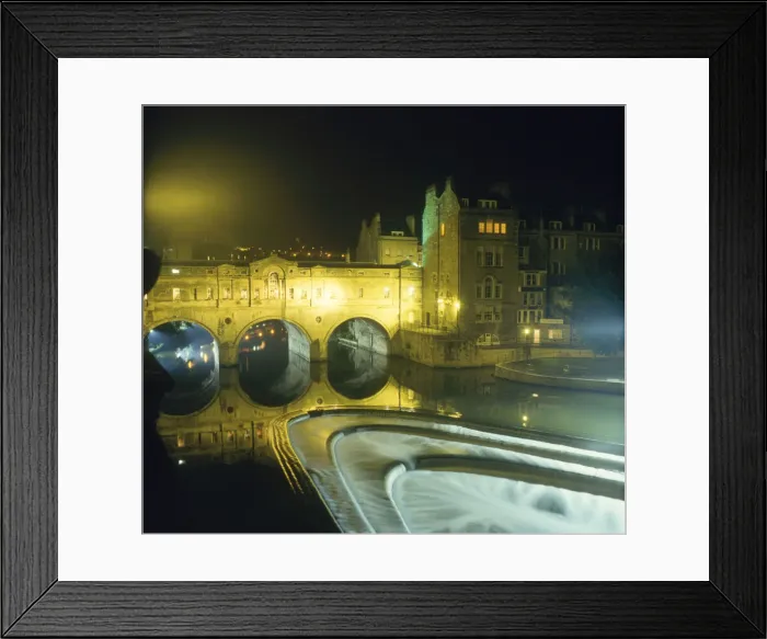 Framed Print : Pulteney Bridge, Bath, Somerset Framed Print : Pulteney Bridge, Bath, Somerset