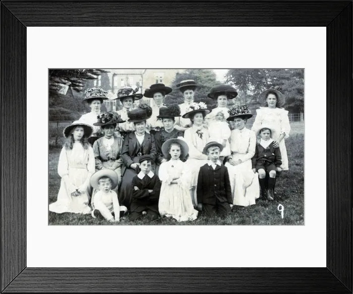 Framed Print : Large family group photograph from Lancashire Framed Print : Large family group photograph from Lancashire