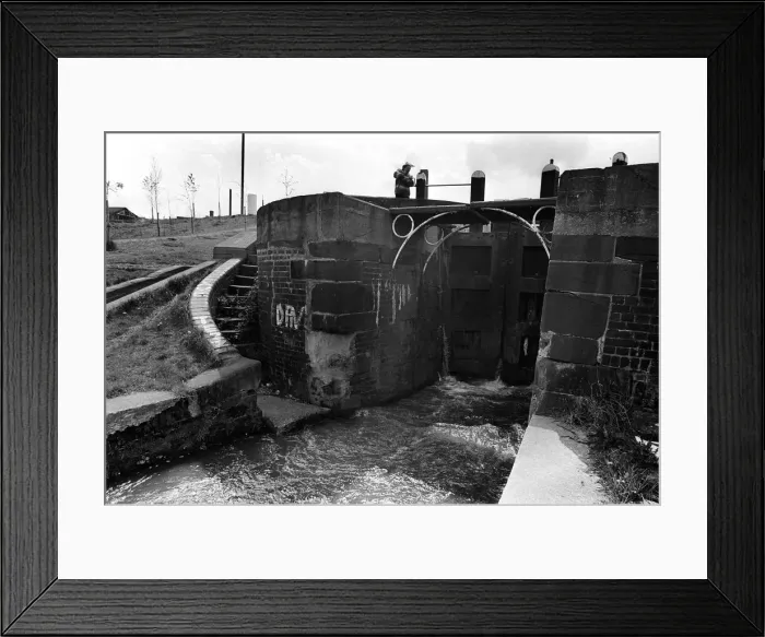 Framed Print : Caldon Canal lock, Stoke Framed Print : Caldon Canal lock, Stoke