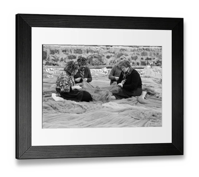 Framed Print : Repairing nets, Bermeo, Spain - 2 Framed Print : Repairing nets, Bermeo, Spain - 2
