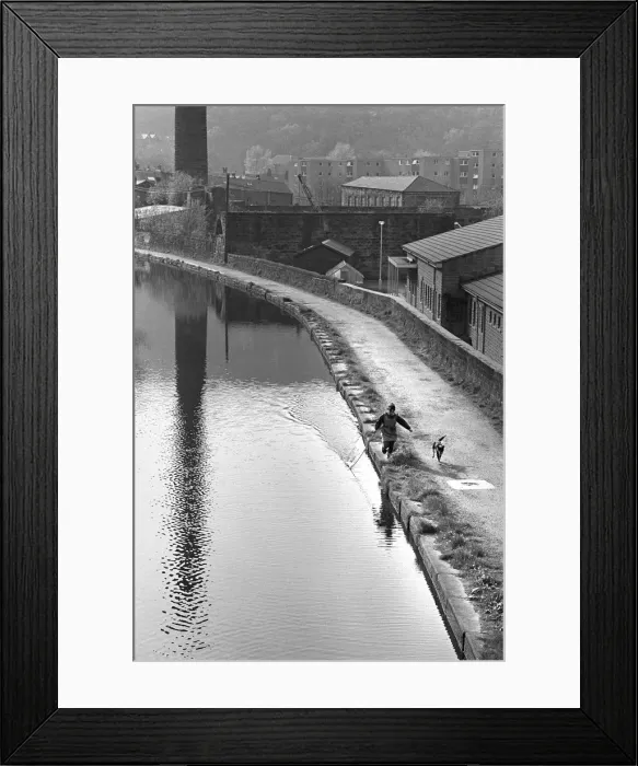 Framed Print : Rochdale Canal, Sowerby Bridge, Yorks Framed Print : Rochdale Canal, Sowerby Bridge, Yorks