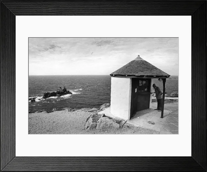 Framed Print : Lands End, Cornwall Framed Print : Lands End, Cornwall
