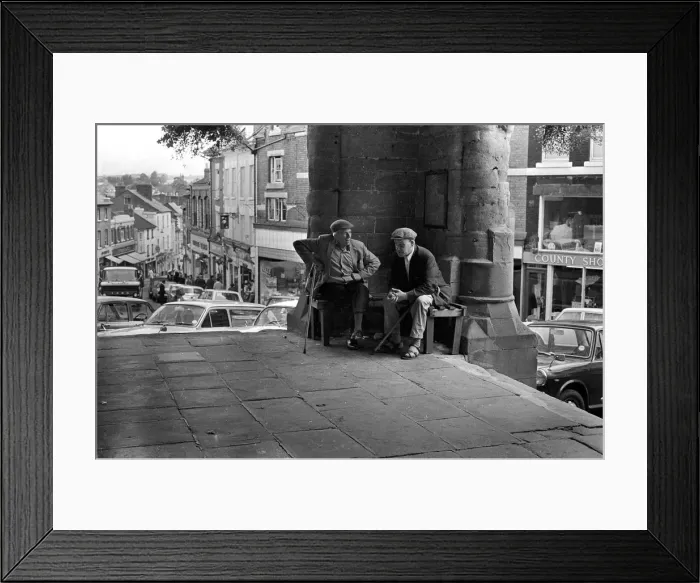 Framed Print : Ross Market Hall, Herfordshire Framed Print : Ross Market Hall, Herfordshire