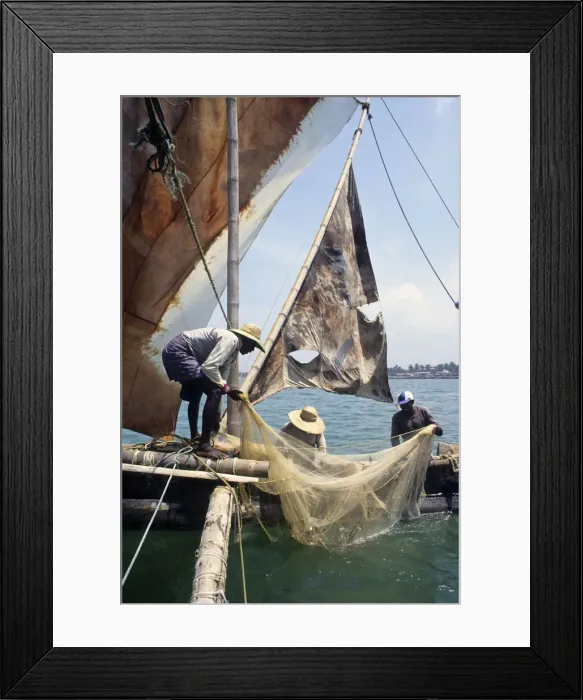 Framed Print : Crew of Sri Lankan fishing prau Framed Print : Crew of Sri Lankan fishing prau