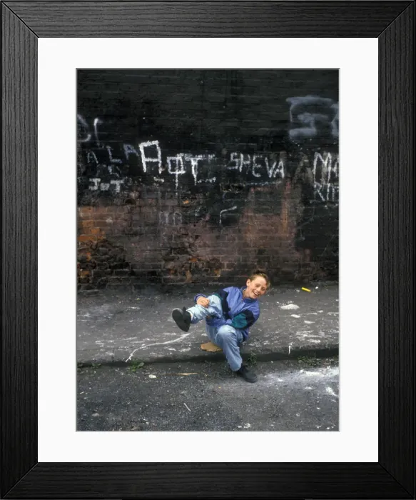 Framed Print : Naughy boy, Dublin street