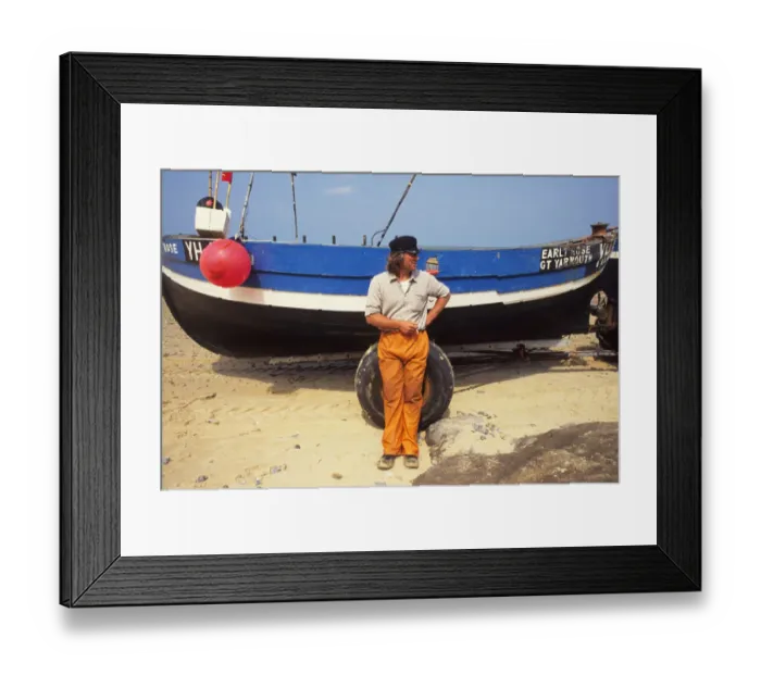 Framed Print : Fisherman waits for tide, Happisburgh, Norfolk Framed Print : Fisherman waits for tide, Happisburgh, Norfolk