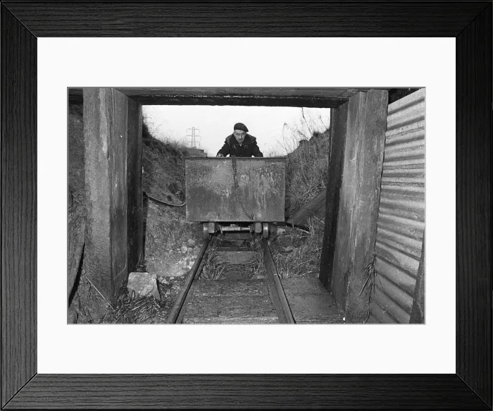 Framed Print : Alfred Gee, one-man coal mine, Cheshire - 5 Framed Print : Alfred Gee, one-man coal mine, Cheshire - 5