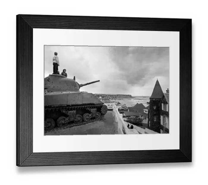 Framed Print : Arromanches-les-Bains, Normandy, France Framed Print : Arromanches-les-Bains, Normandy, France