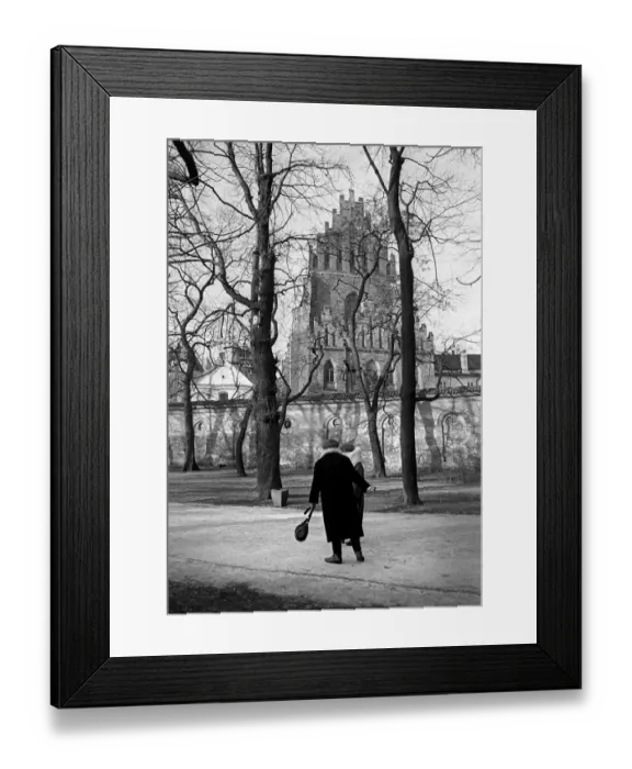 Framed Print : Old ladies in Krakow park in winter, Poland Framed Print : Old ladies in Krakow park in winter, Poland
