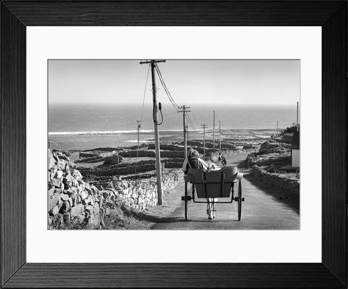 Framed Print : Pony and trap on the island of Innishmore, Aran Islands Framed Print : Pony and trap on the island of Innishmore, Aran Islands