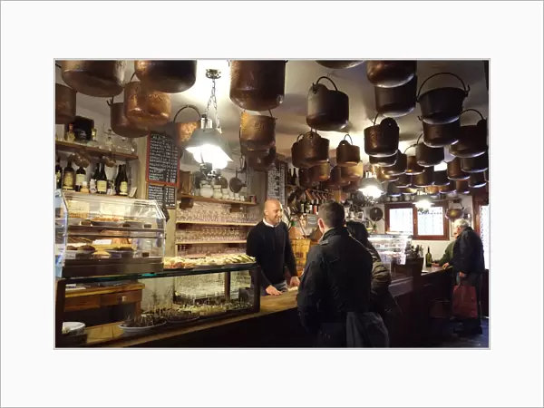Do Mori - the oldest bar in Venice