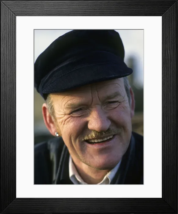 Framed Print : Patsy Dan Rodgers, The King of Tory Island, County Donegal Framed Print : Patsy Dan Rodgers, The King of Tory Island, County Donegal