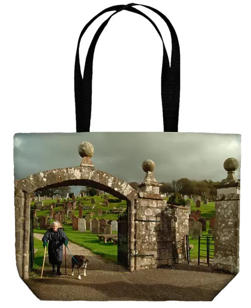 Old lady - 17th Century gateway to Kirkcudbright graveyard
