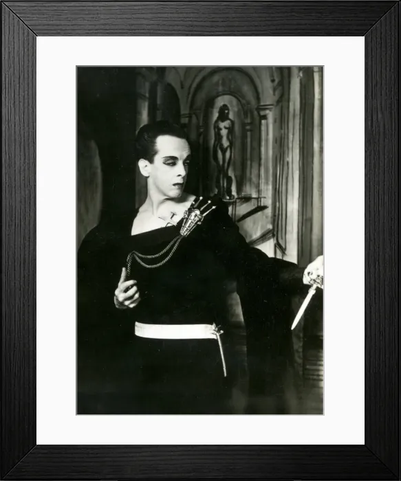 Framed Print : Ballet Dancer Robert Helpmann as Hamlet Framed Print : Ballet Dancer Robert Helpmann as Hamlet
