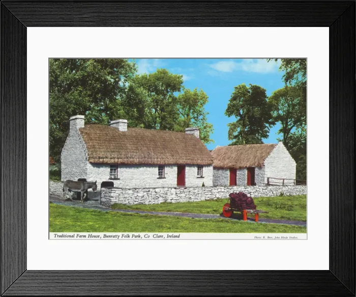 Framed Print : Traditional Farmhouse, Bunratty Folk Park, County Clare Framed Print : Traditional Farmhouse, Bunratty Folk Park, County Clare
