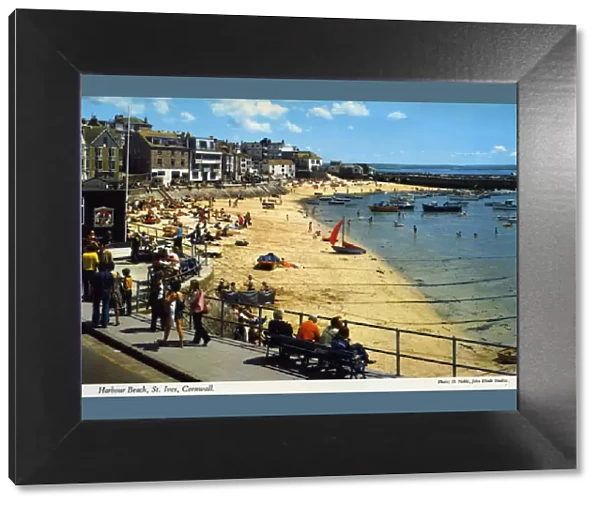 Harbour Beach, St Ives, Cornwall. Date: circa 1960s
