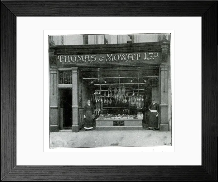 Framed Print : Thomas and Mowat, Fish and Poultry, High Street, Southampton Framed Print : Thomas and Mowat, Fish and Poultry, High Street, Southampton