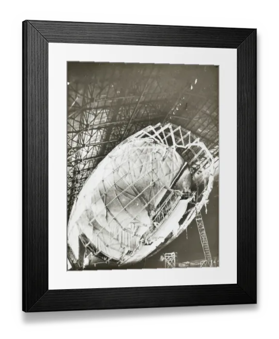 Framed Print : Airship R. 36 under construction in hangar Framed Print : Airship R. 36 under construction in hangar