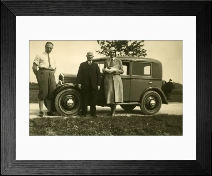 Framed Print : Vintage Car (awaiting identification) Framed Print : Vintage Car (awaiting identification)