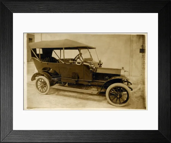 Framed Print : Vintage Car (awaiting identification) Framed Print : Vintage Car (awaiting identification)