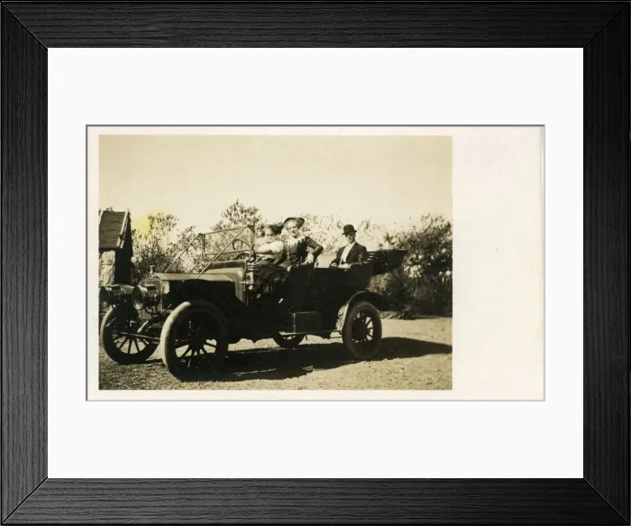 Framed Print : Vintage Car (awaiting identification) Framed Print : Vintage Car (awaiting identification)