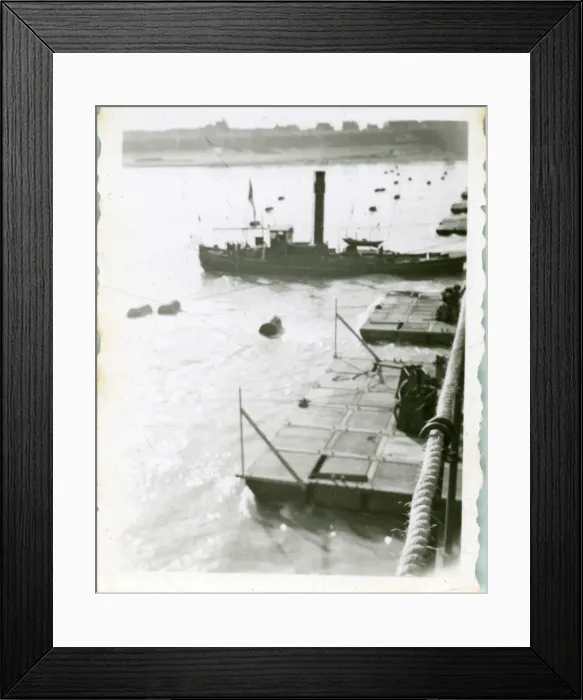 Framed Print : British Army Royal Engineers building The Freeman Bridge Framed Print : British Army Royal Engineers building The Freeman Bridge